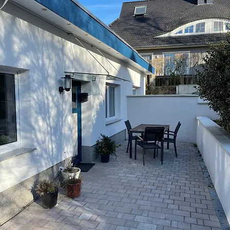 Holiday home Ruhige Mit Sonnenterrasse Und Garten