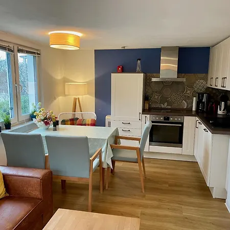 Holiday home Ruhige Mit Sonnenterrasse Und Garten